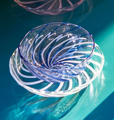 헤이 스핀 볼 2개 한세트 HAY Spin Bowl Set of 2 Light pink With Blue Stripes